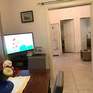 https://casa-vacanze-indipendente.it-tuscanyhotel.com