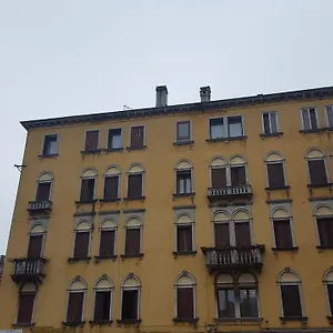 https://alloggi-gerotto-calderan.hotelslidodijesolo.com