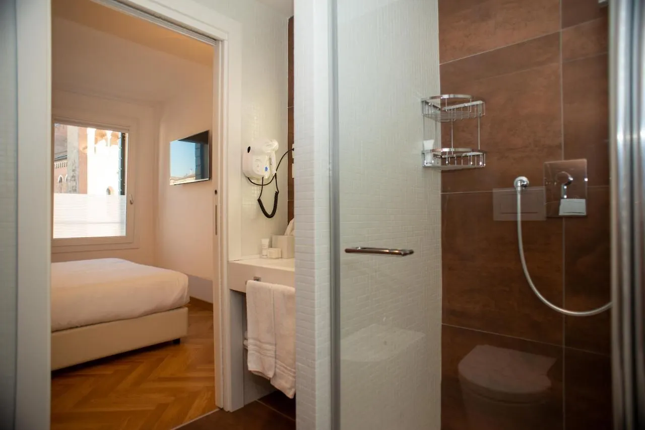 Padova Suites C20